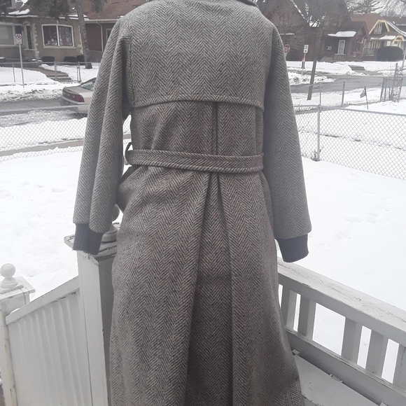 vintage coat - Picture 6 of 7